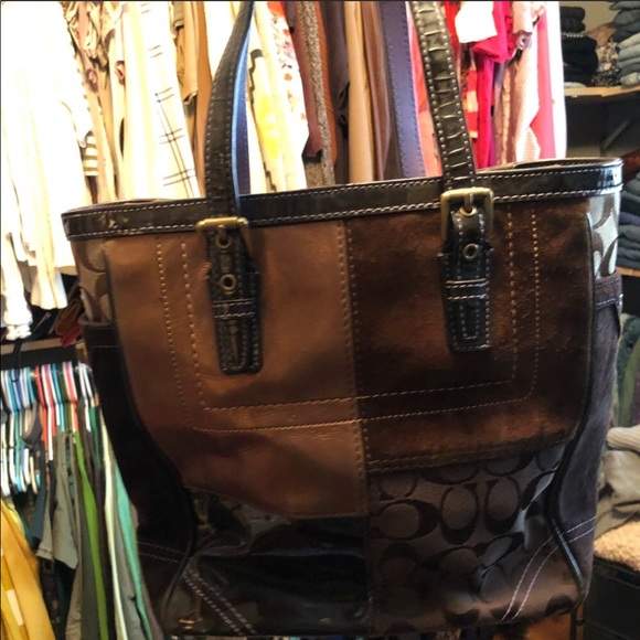 COACH patchwork purse - Picture 3 of 3